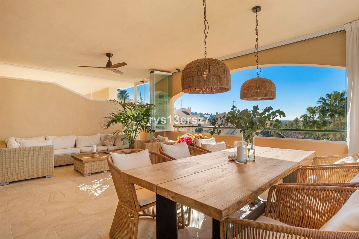 Se vende Apartamento Planta Media de 3 dormitorios en Costa Del Sol, Málaga, España