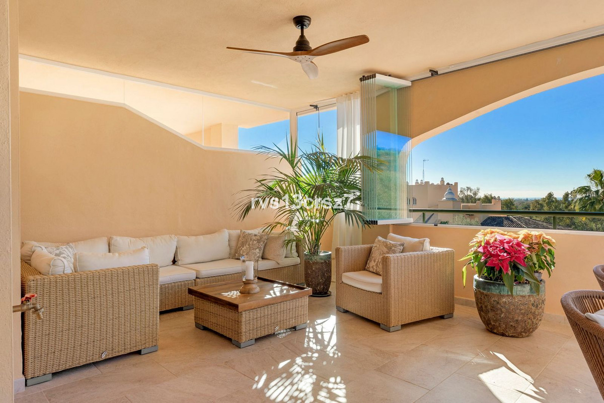 Se vende Apartamento Planta Media de 3 dormitorios en Costa Del Sol, Málaga, España
