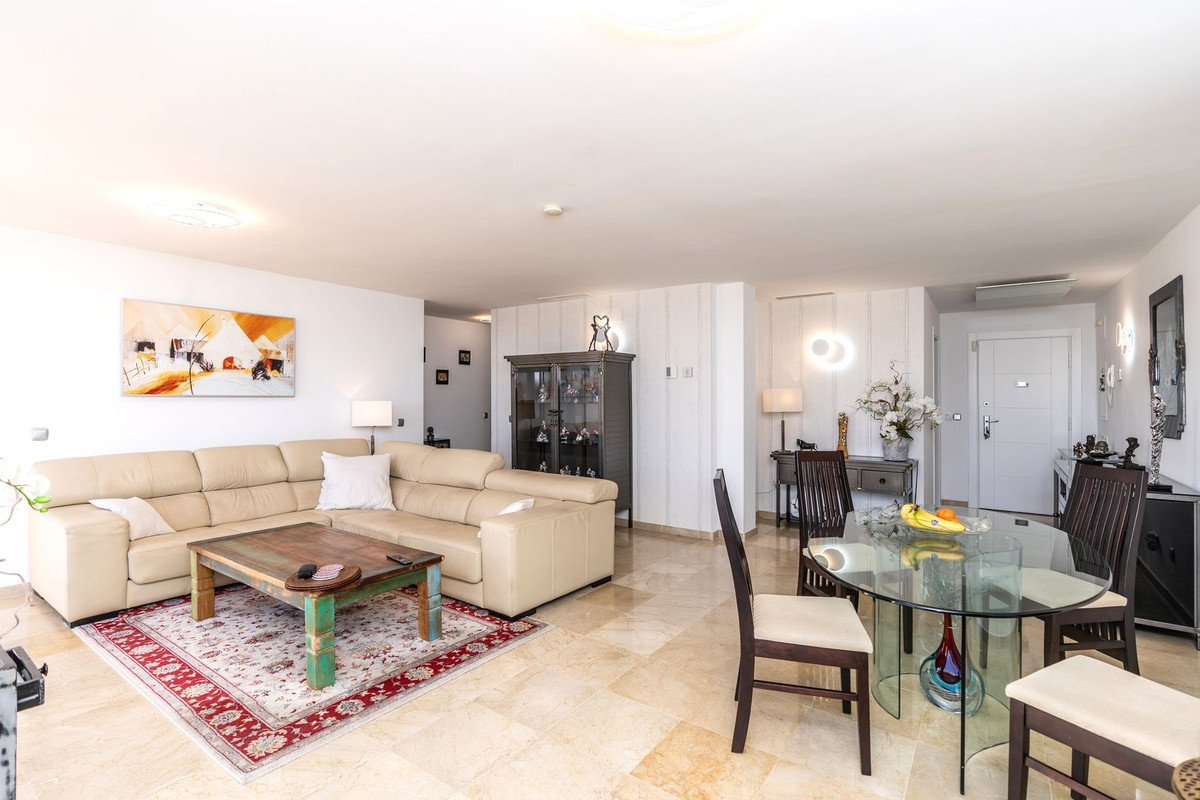 3 Bed Apartment for sale in Los Arqueros Costa Del Sol, Málaga, Spain