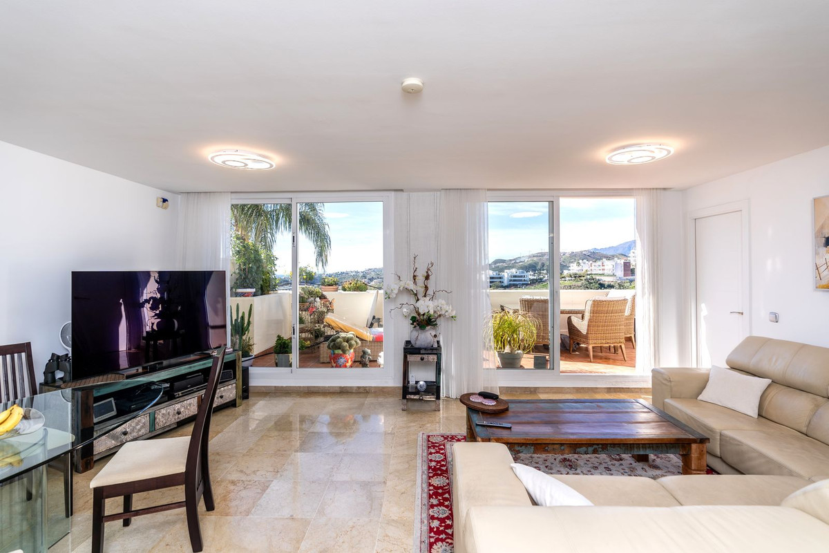3 Bed Apartment for sale in Los Arqueros Costa Del Sol, Málaga, Spain