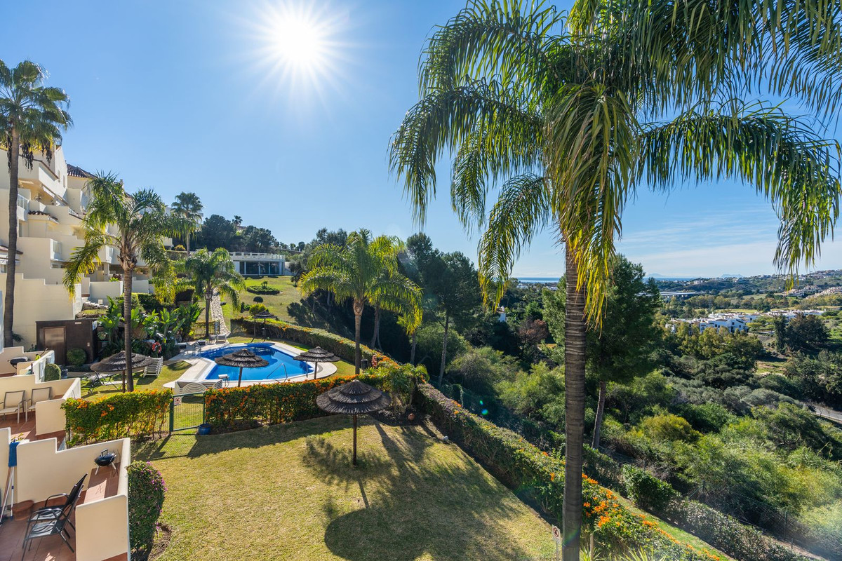 3 Bed Apartment for sale in Los Arqueros Costa Del Sol, Málaga, Spain