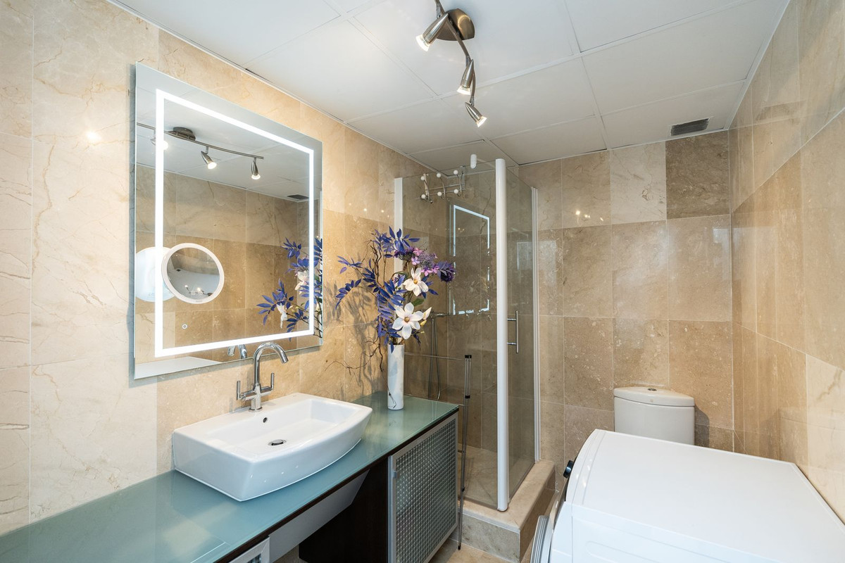 3 Bed Apartment for sale in Los Arqueros Costa Del Sol, Málaga, Spain