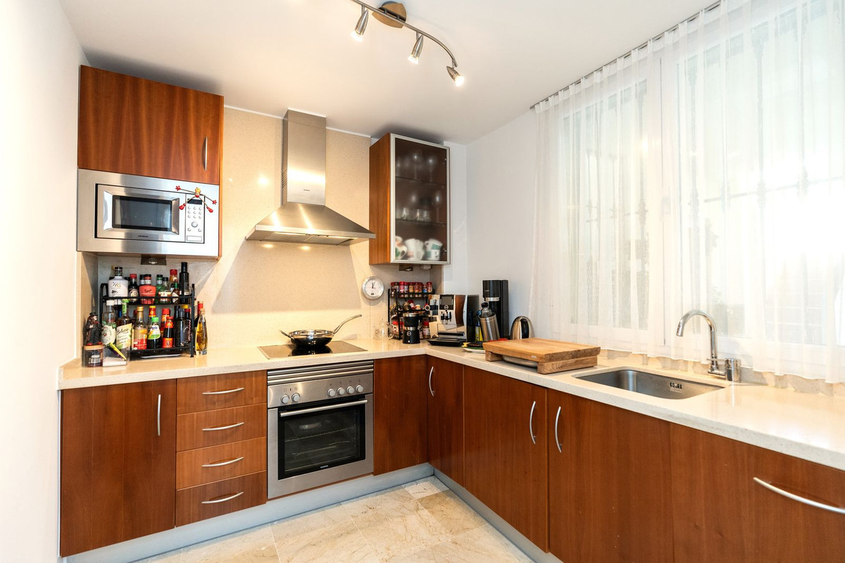 3 Bed Apartment for sale in Los Arqueros Costa Del Sol, Málaga, Spain