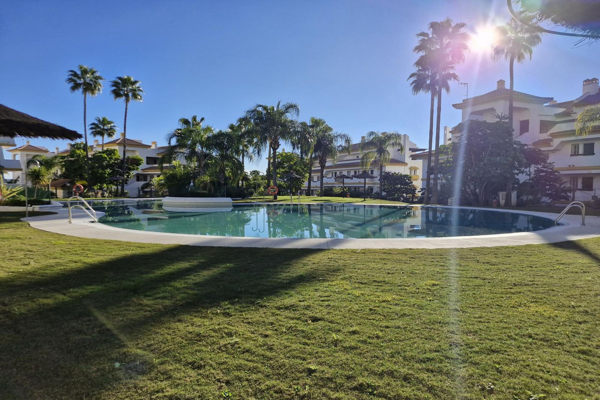 2 Bed Apartment for sale in Calanova Golf Costa Del Sol, Málaga, Spain