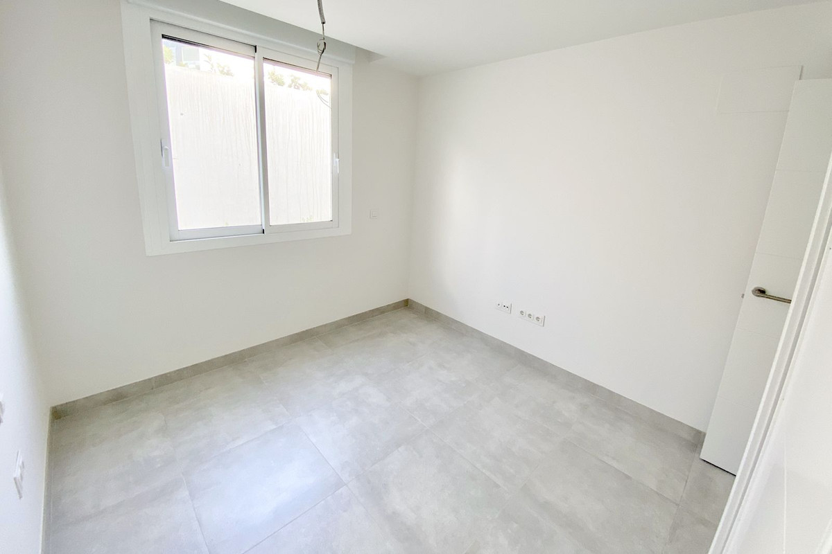 3 Bed Apartment for sale in La Cala De Mijas Costa Del Sol, Málaga, Spain