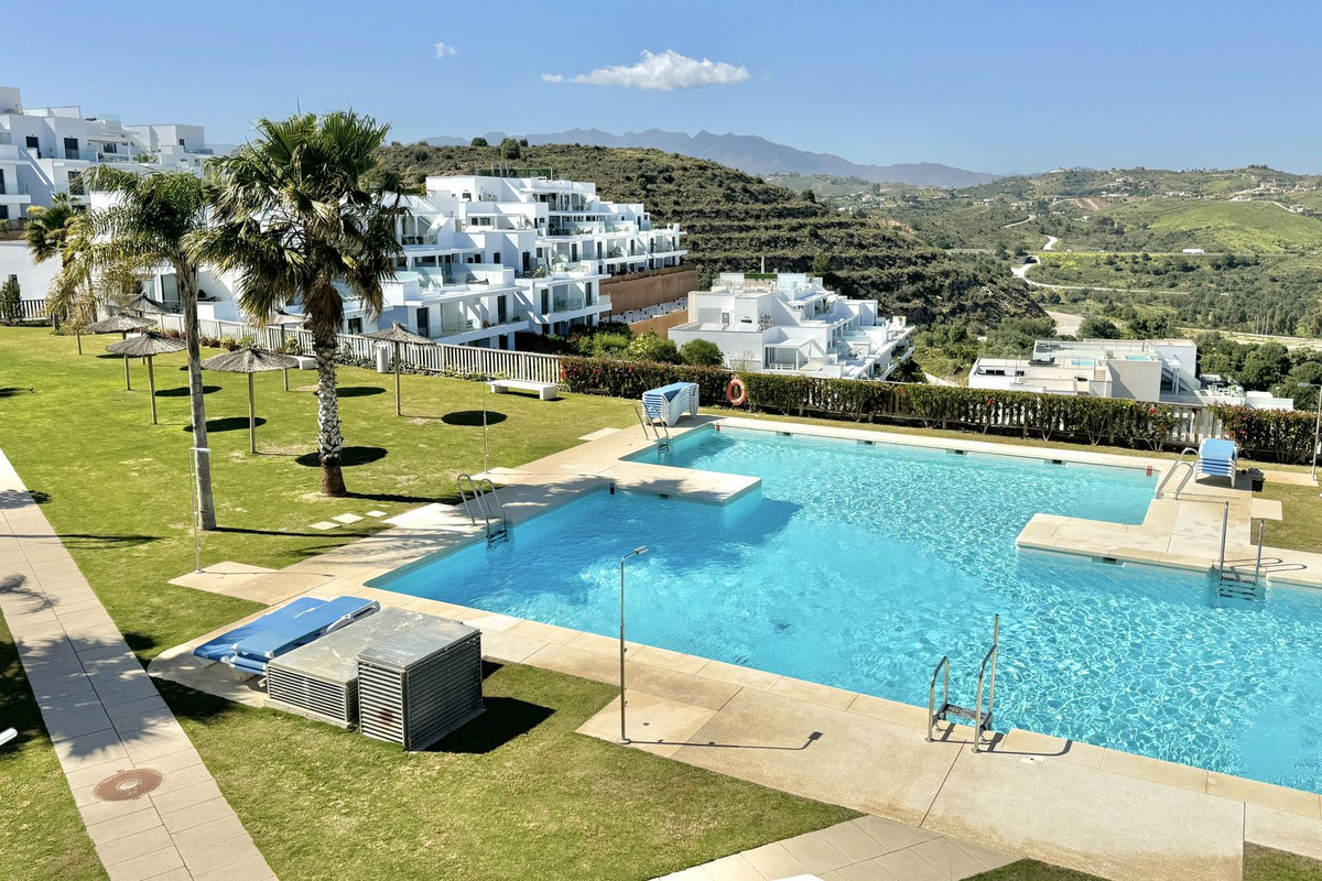 3 Bed Apartment for sale in La Cala De Mijas Costa Del Sol, Málaga, Spain