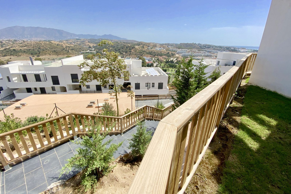 3 Bed Apartment for sale in La Cala De Mijas Costa Del Sol, Málaga, Spain
