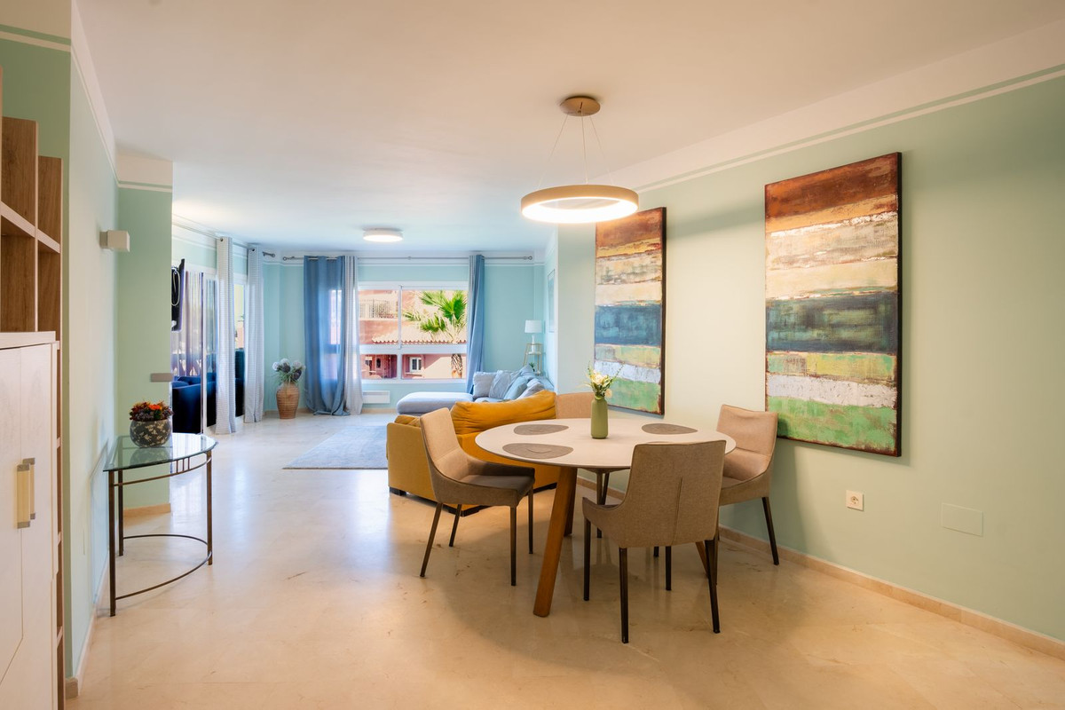 2 Bed Apartment for sale in Elviria Costa Del Sol, Málaga, Spain