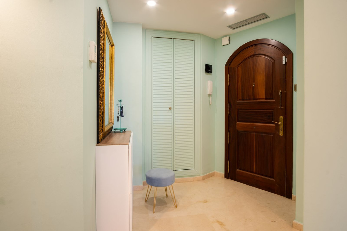 2 Bed Apartment for sale in Elviria Costa Del Sol, Málaga, Spain