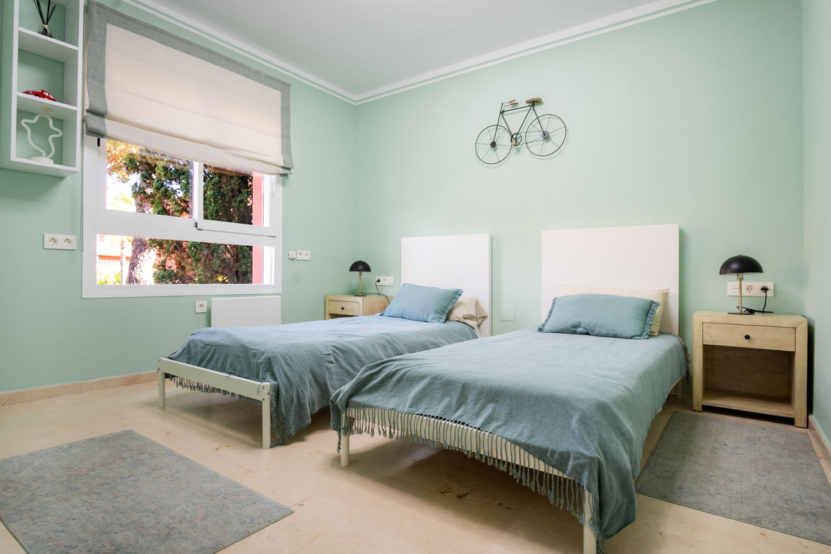 2 Bed Apartment for sale in Elviria Costa Del Sol, Málaga, Spain