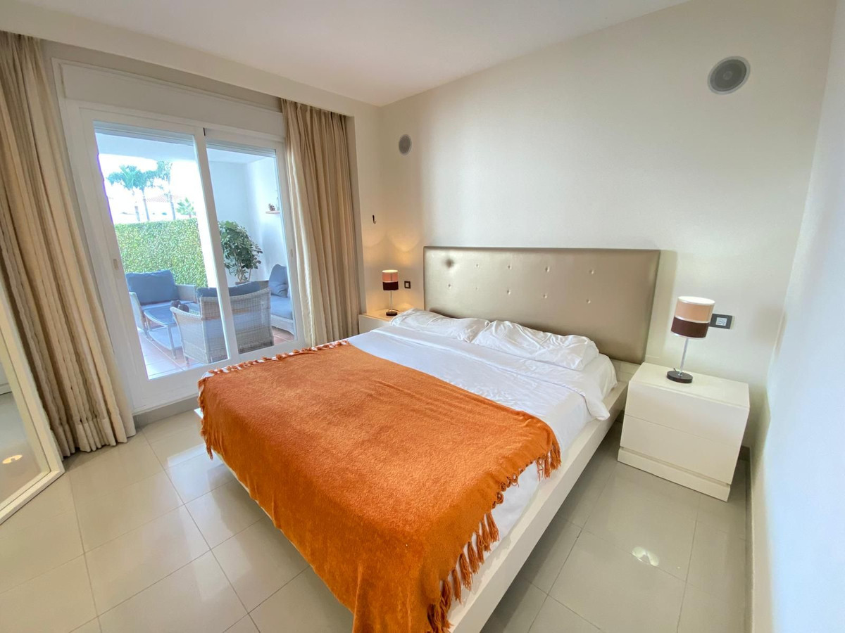 2 Bed Apartment for sale in Estepona Costa Del Sol, Málaga, Spain