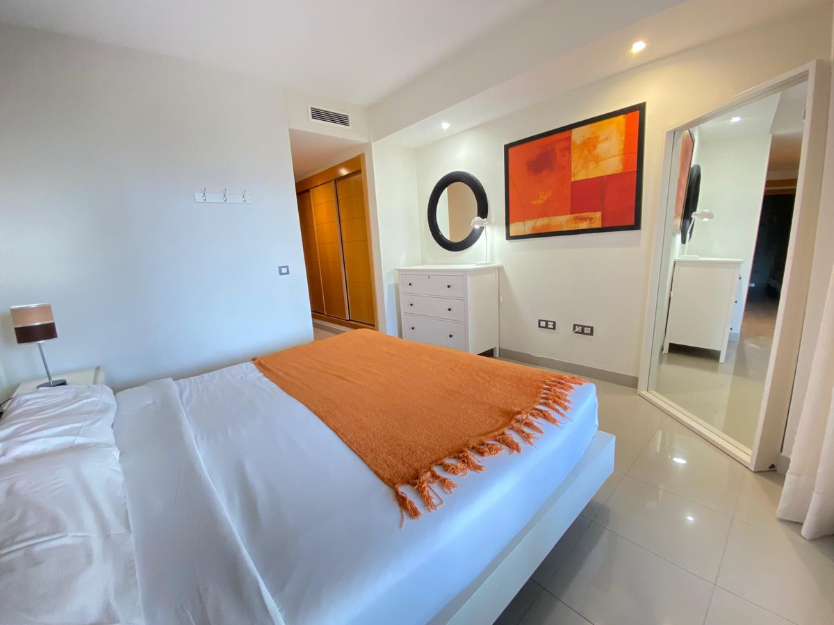 2 Bed Apartment for sale in Estepona Costa Del Sol, Málaga, Spain