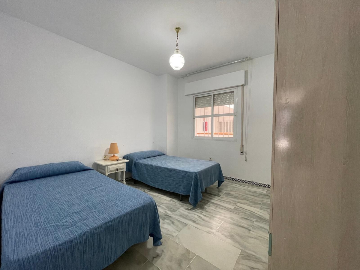 3 Bed Apartment for sale in Fuengirola Costa Del Sol, Málaga, Spain