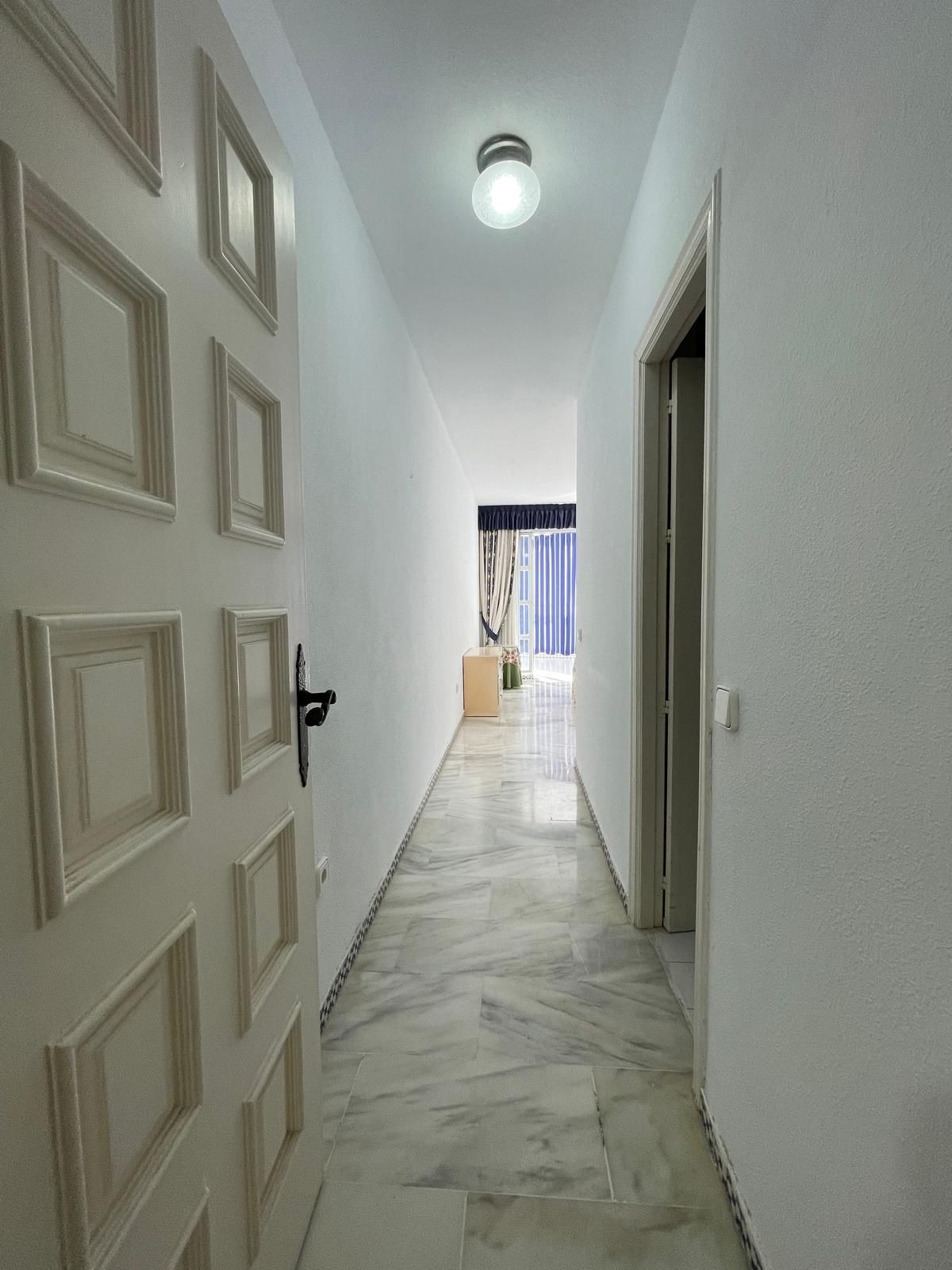 3 Bed Apartment for sale in Fuengirola Costa Del Sol, Málaga, Spain
