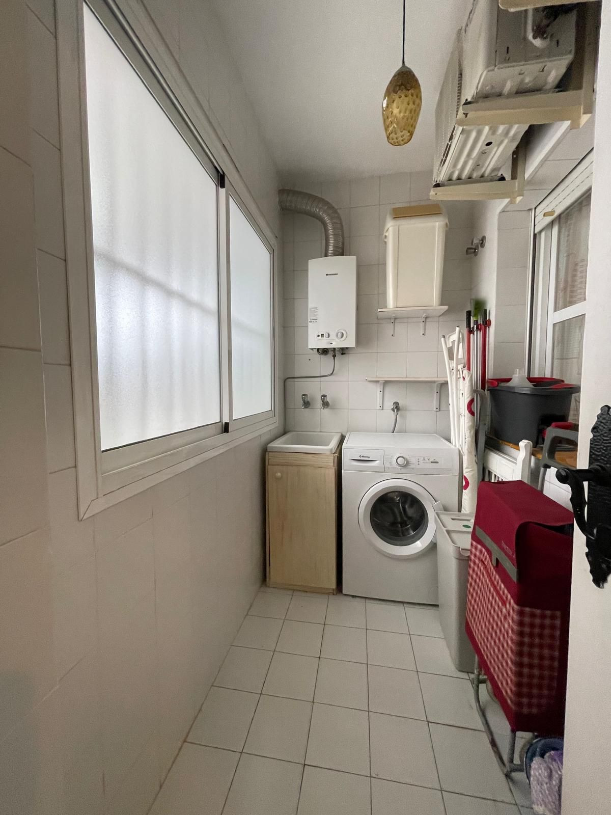3 Bed Apartment for sale in Fuengirola Costa Del Sol, Málaga, Spain