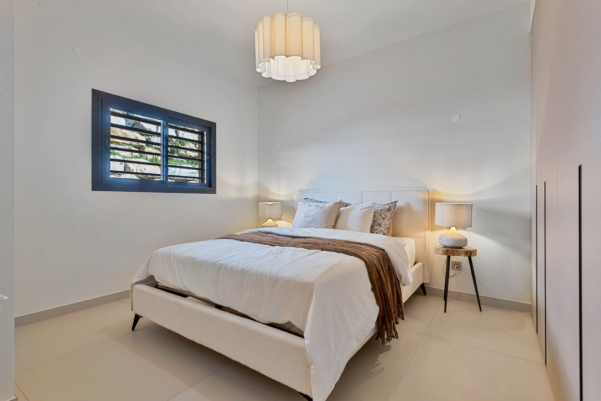 Se vende Apartamento Planta Media de 3 dormitorios en Costa Del Sol, Málaga, España