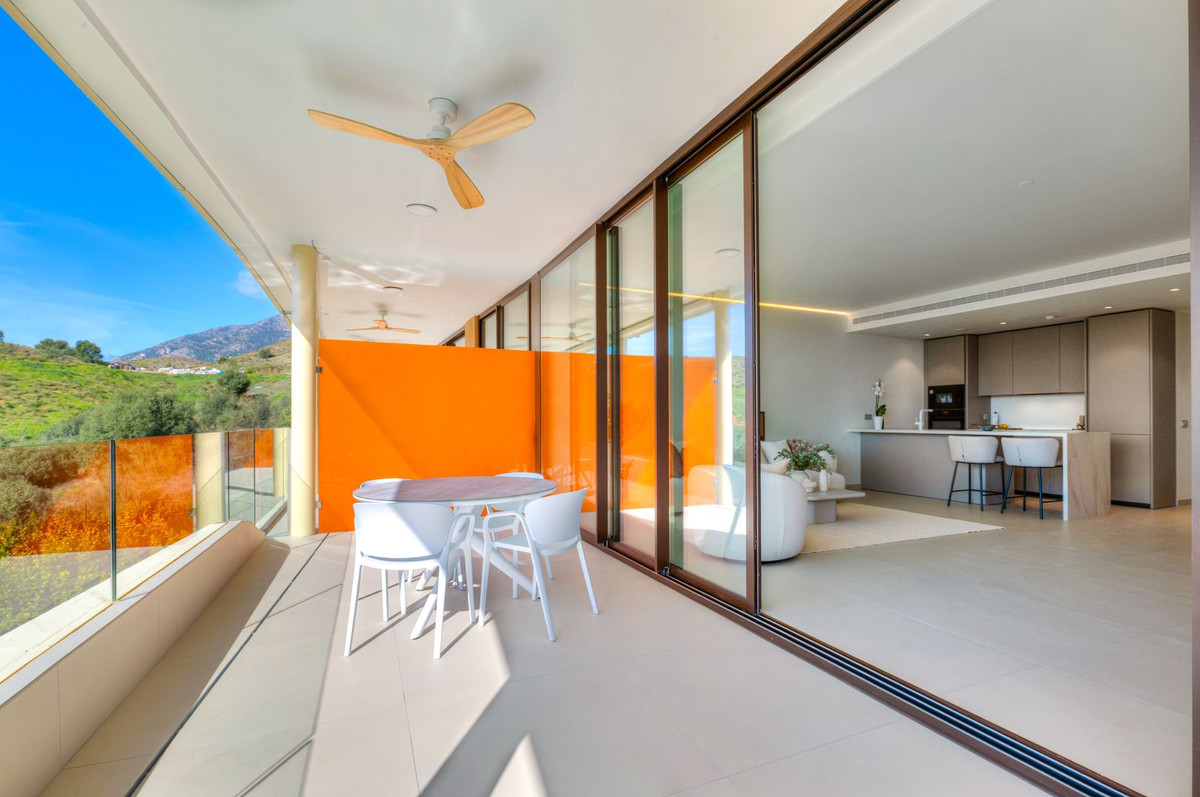 Se vende Apartamento Planta Media de 3 dormitorios en Costa Del Sol, Málaga, España
