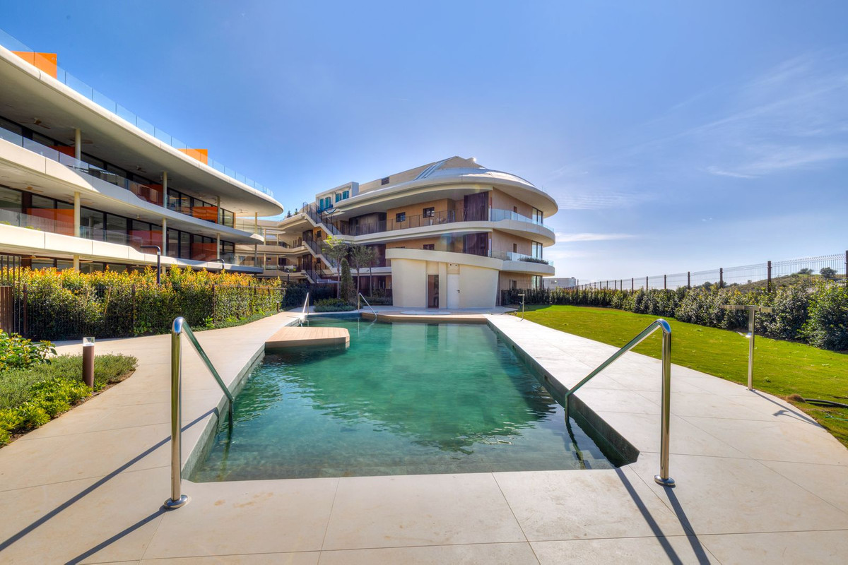 Se vende Apartamento Planta Media de 3 dormitorios en Costa Del Sol, Málaga, España