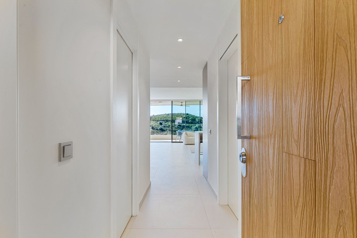 Se vende Apartamento Planta Media de 3 dormitorios en Costa Del Sol, Málaga, España