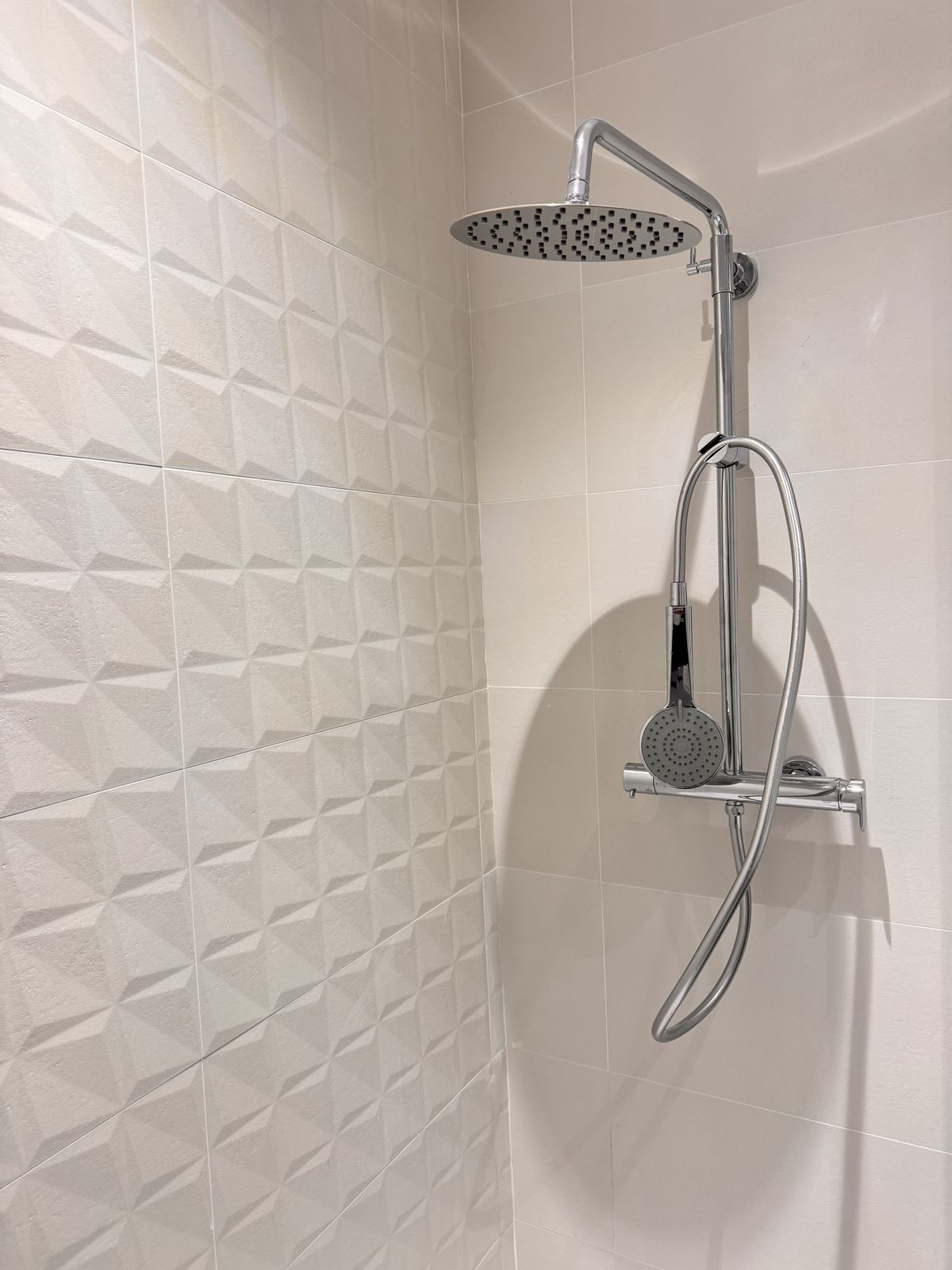 3 Bed Apartment for sale in Fuengirola Costa Del Sol, Málaga, Spain