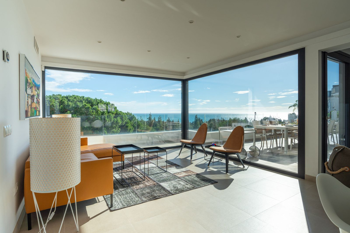 Se vende Villa - Chalet de 6 dormitorios en Costa Del Sol, Málaga, España