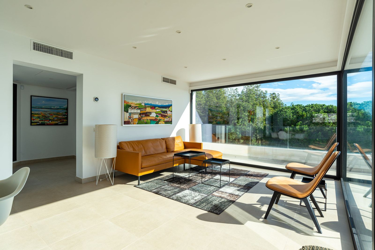 Se vende Villa - Chalet de 6 dormitorios en Costa Del Sol, Málaga, España
