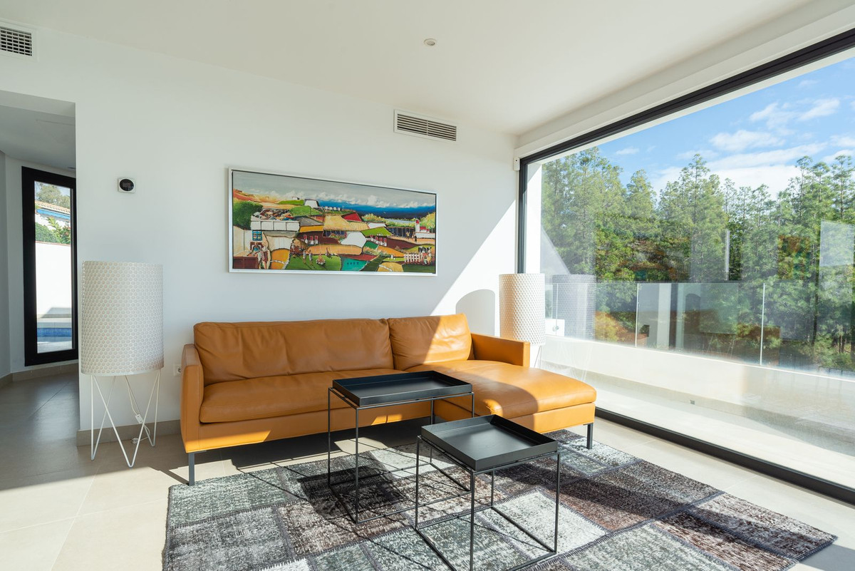 Se vende Villa - Chalet de 6 dormitorios en Costa Del Sol, Málaga, España