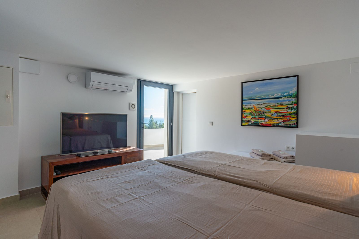 Se vende Villa - Chalet de 6 dormitorios en Costa Del Sol, Málaga, España