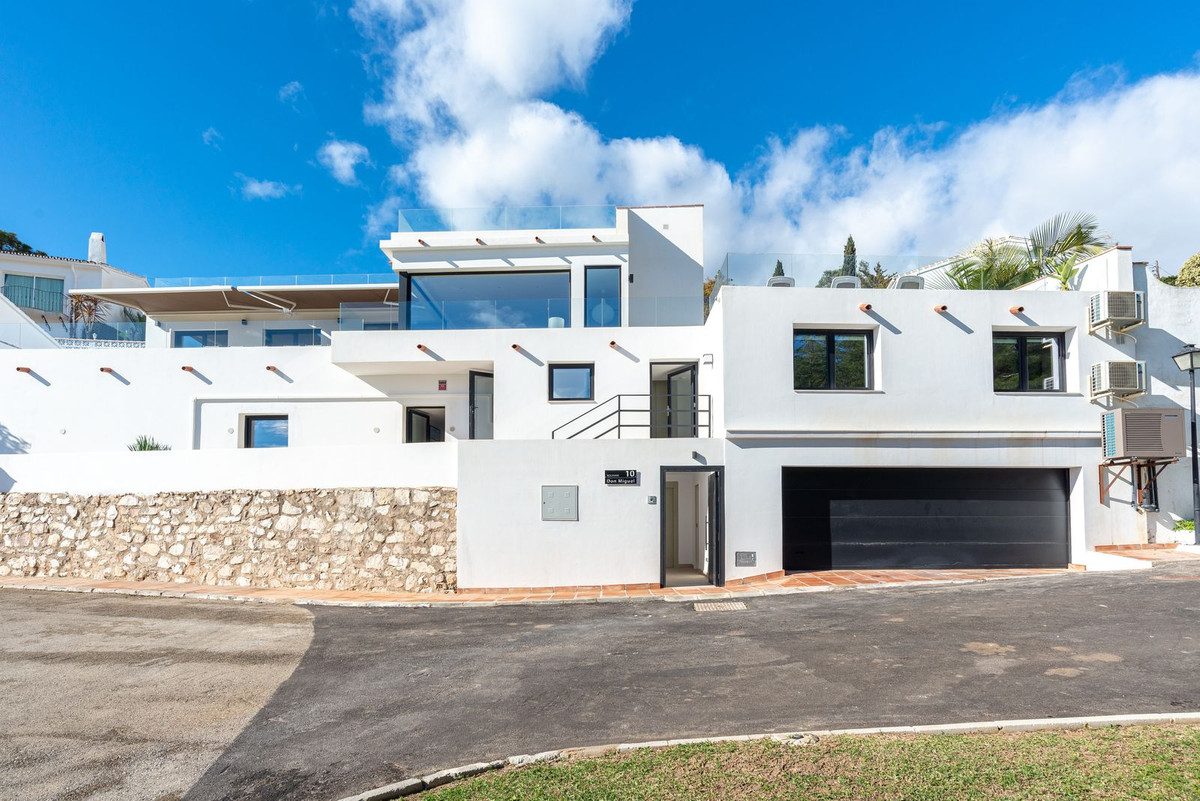 Se vende Villa - Chalet de 6 dormitorios en Costa Del Sol, Málaga, España