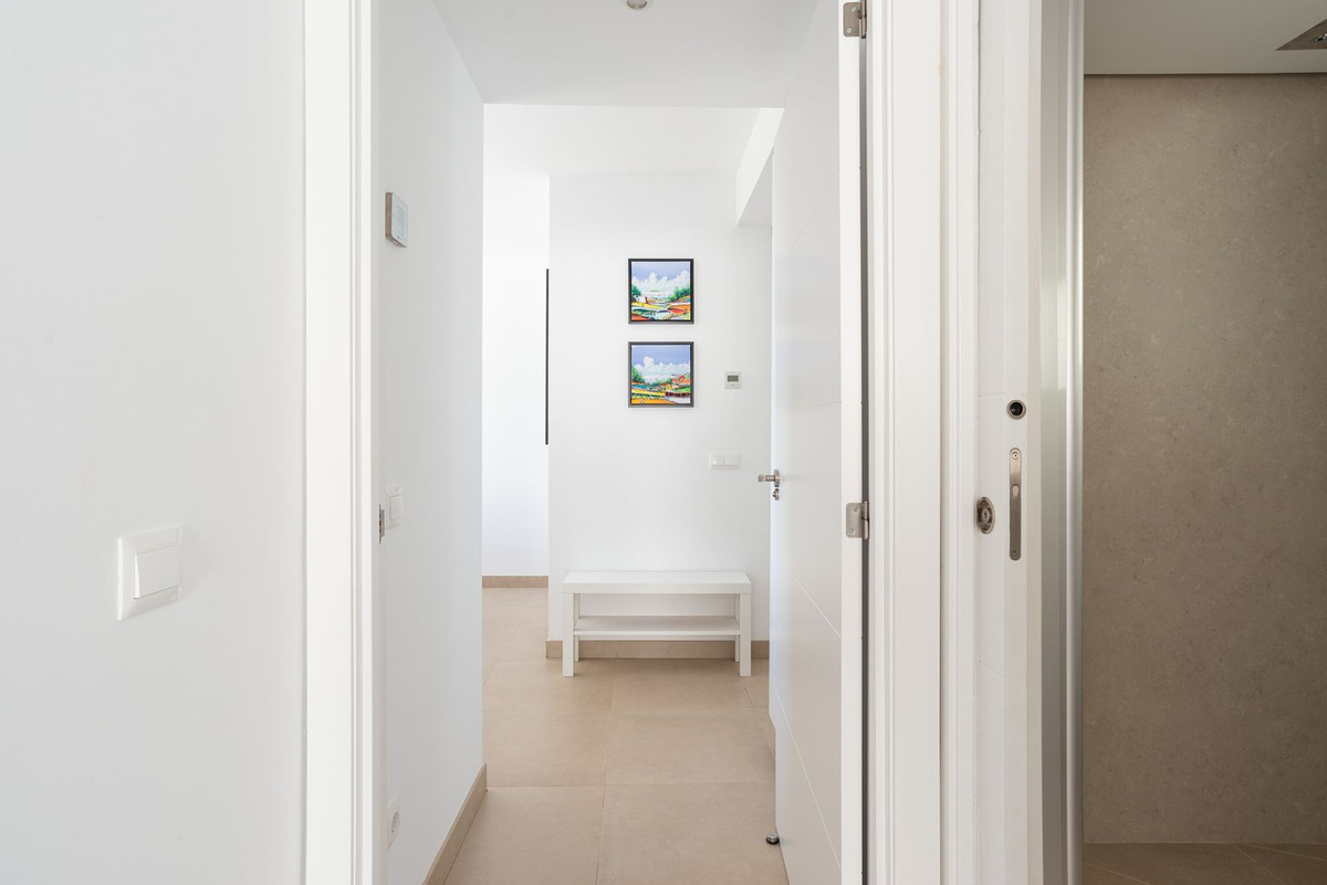 Se vende Villa - Chalet de 6 dormitorios en Costa Del Sol, Málaga, España