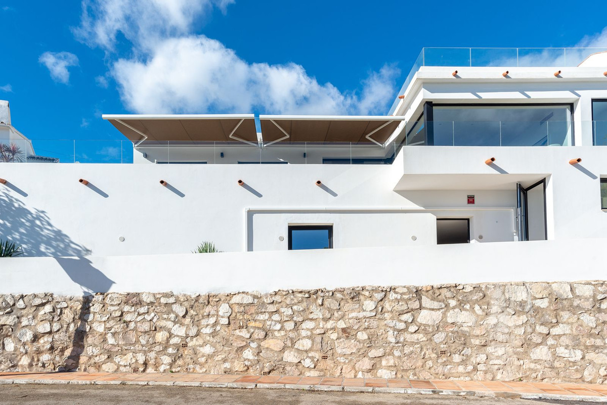 Se vende Villa - Chalet de 6 dormitorios en Costa Del Sol, Málaga, España