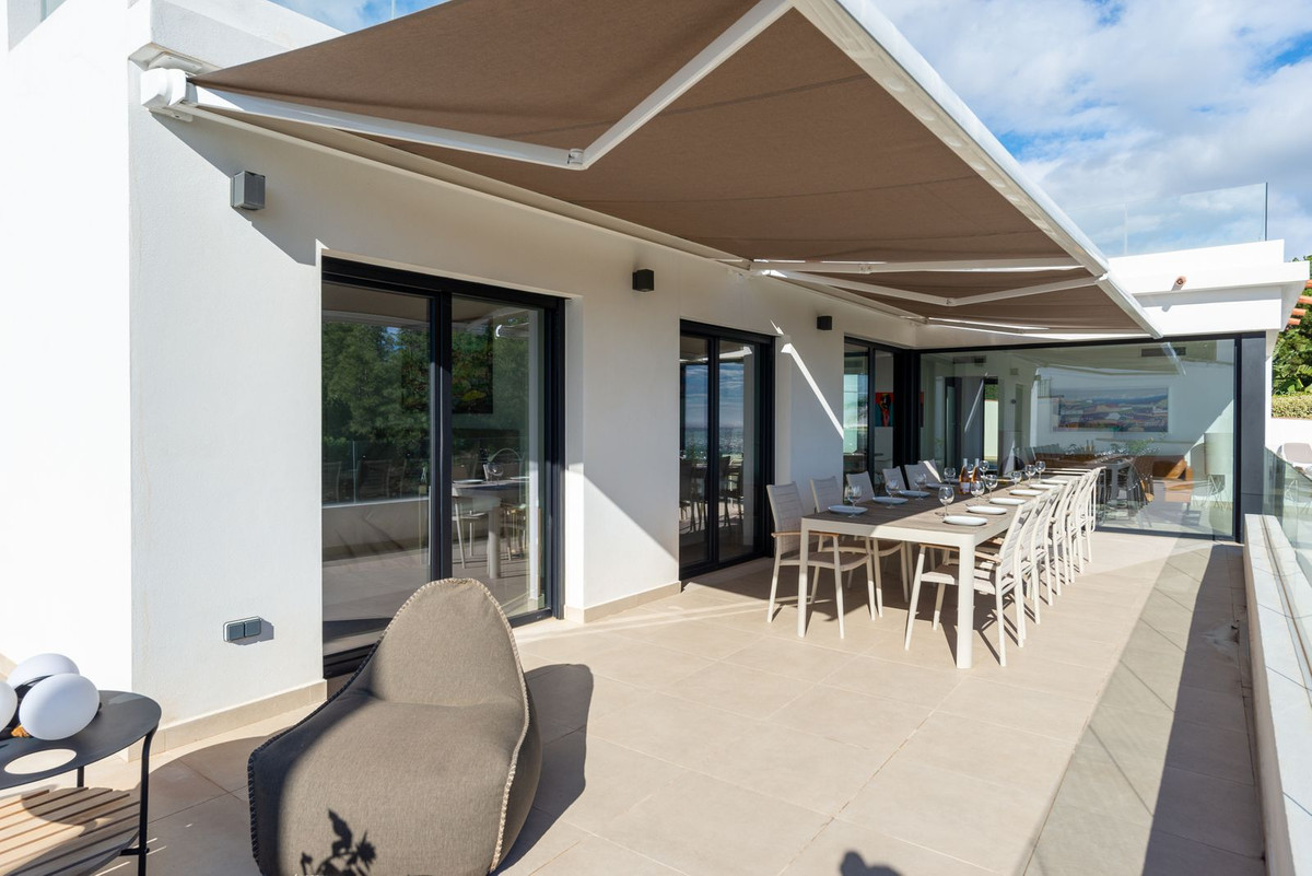 Se vende Villa - Chalet de 6 dormitorios en Costa Del Sol, Málaga, España