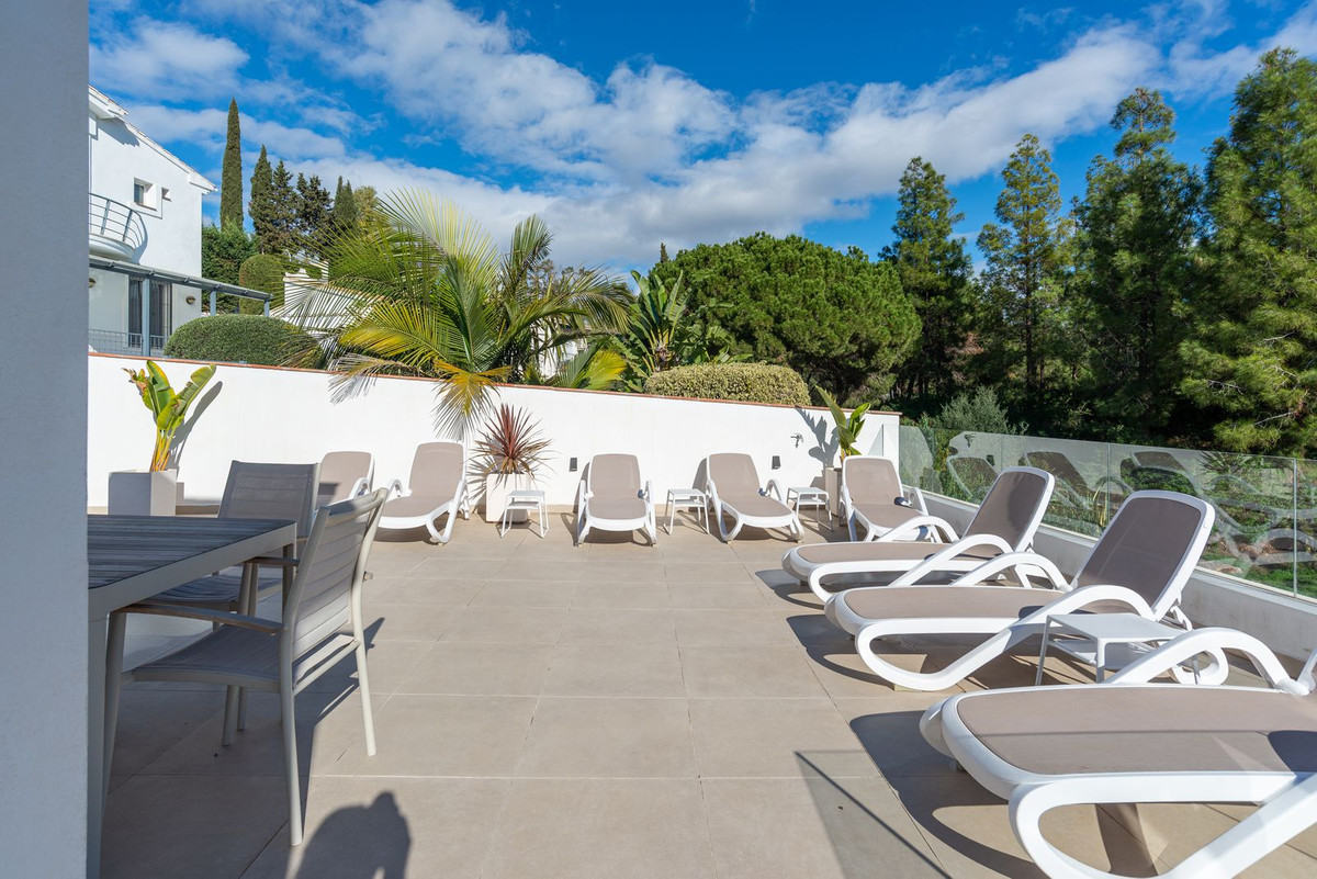 Se vende Villa - Chalet de 6 dormitorios en Costa Del Sol, Málaga, España