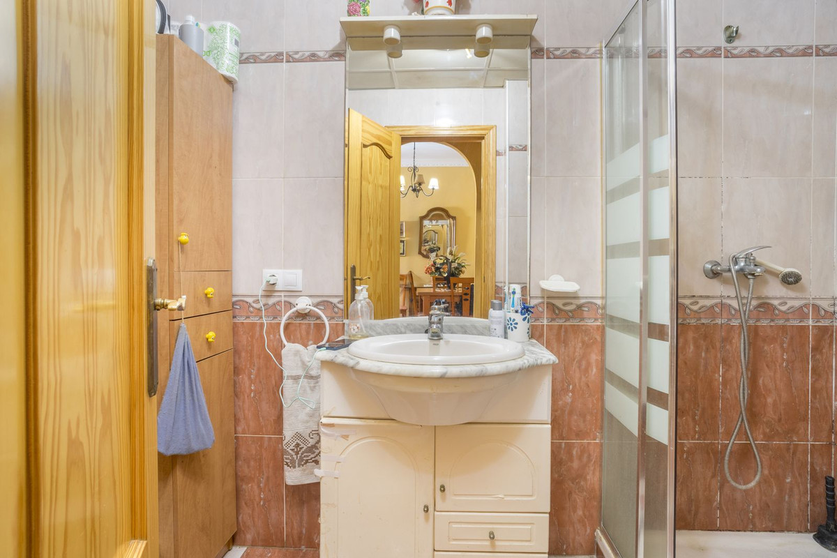 Se vende Apartamento Planta Baja de 2 dormitorios en Costa Del Sol, Málaga, España