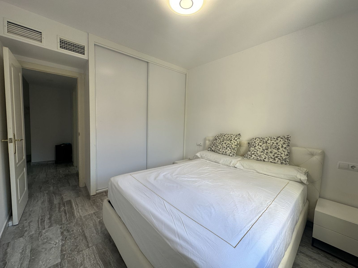 Se vende Apartamento Planta Media de 1 dormitorios en Costa Del Sol, Málaga, España