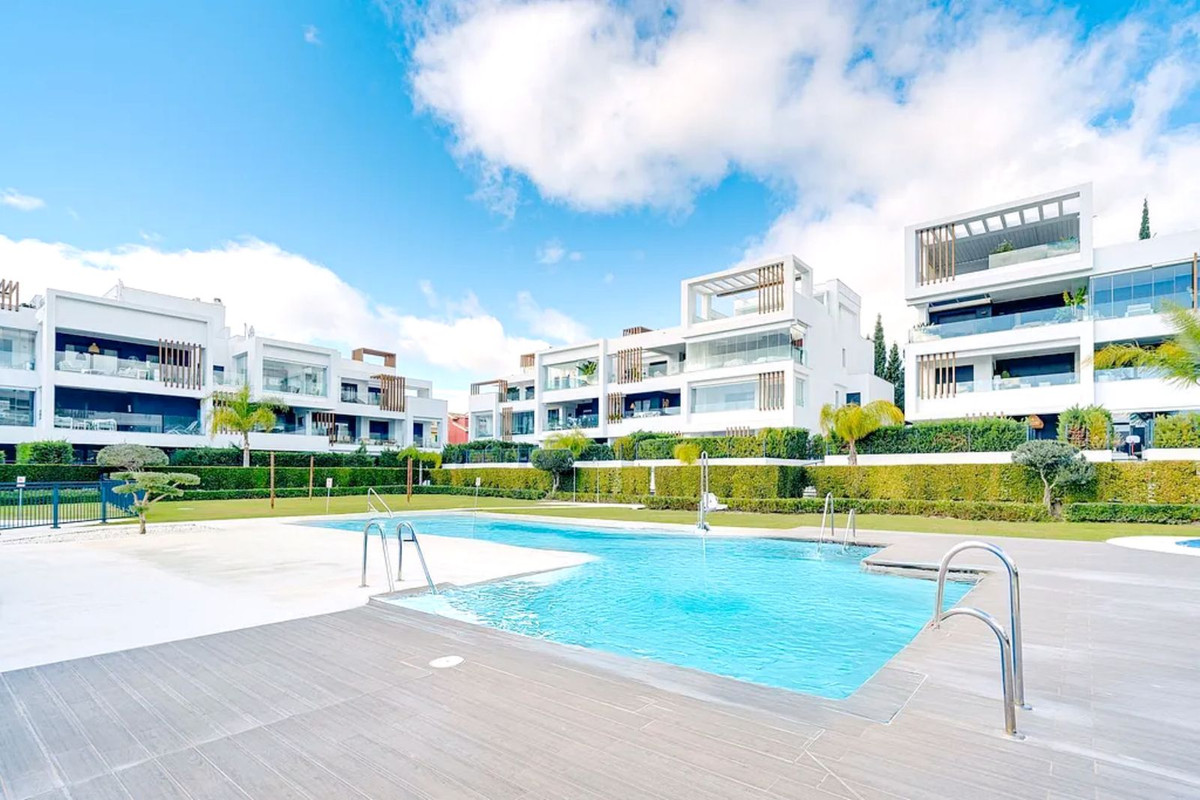 2 Bed Apartment for sale in Cancelada Costa Del Sol, Málaga, Spain