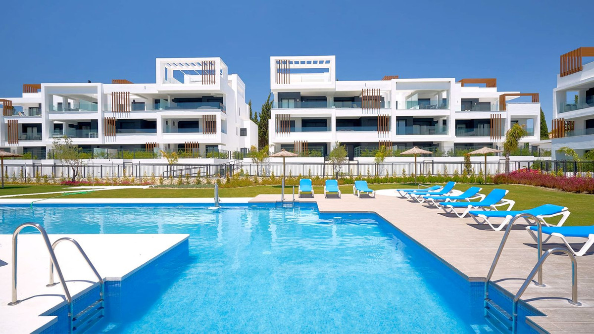2 Bed Apartment for sale in Cancelada Costa Del Sol, Málaga, Spain