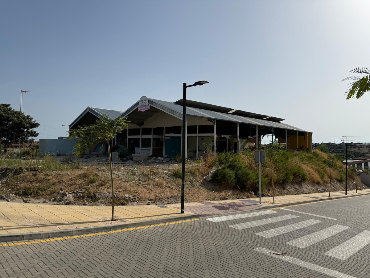 Plots for sale in Cancelada Costa Del Sol, Málaga, Spain