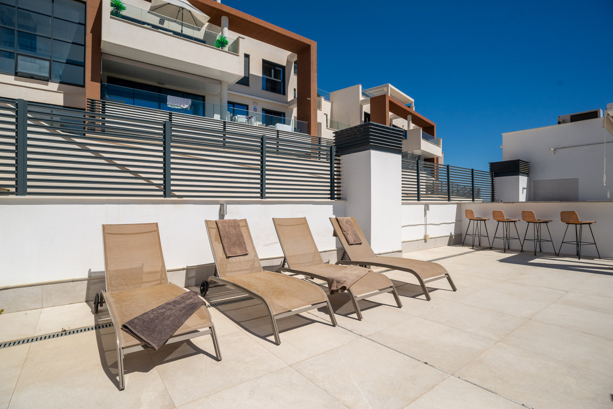 3 Bed Apartment for sale in Benahavís Costa Del Sol, Málaga, Spain