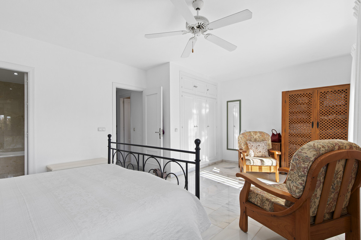 3 Bed Townhouse for sale in Estepona Costa Del Sol, Málaga, Spain