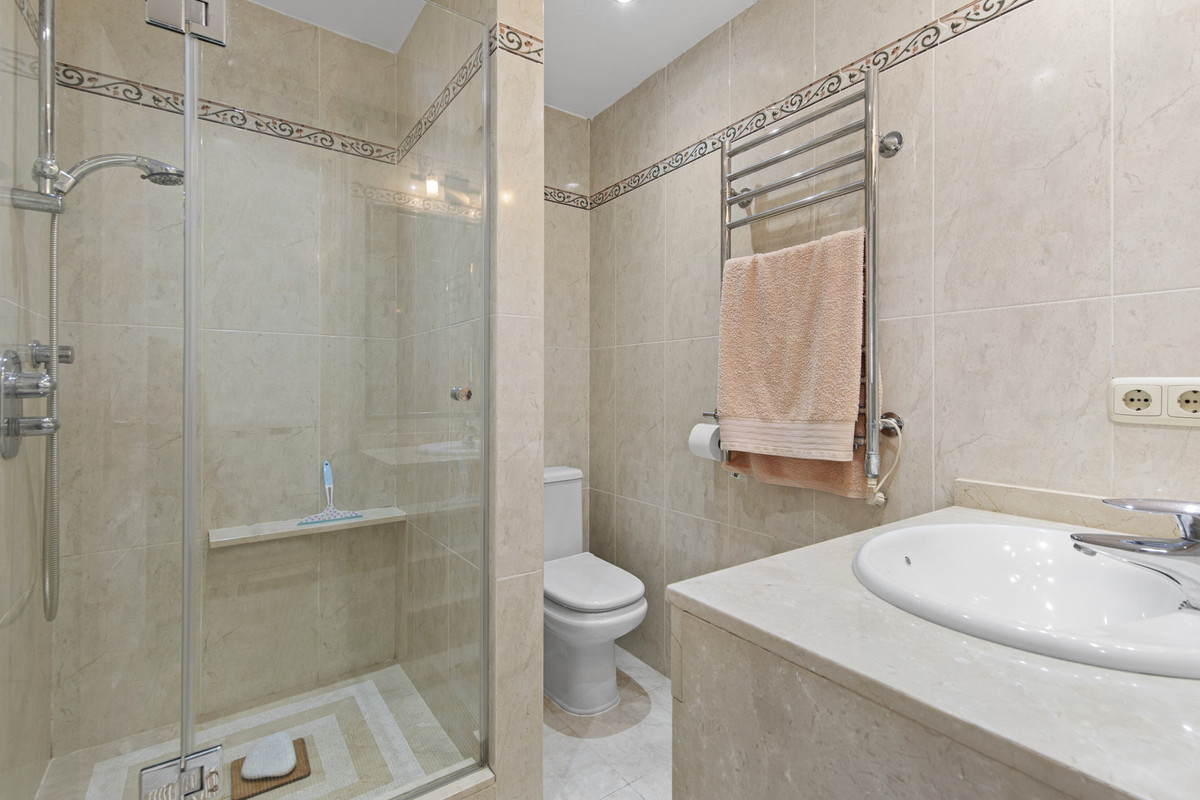 3 Bed Townhouse for sale in Estepona Costa Del Sol, Málaga, Spain