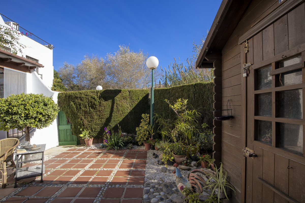 3 Bed Townhouse for sale in Estepona Costa Del Sol, Málaga, Spain