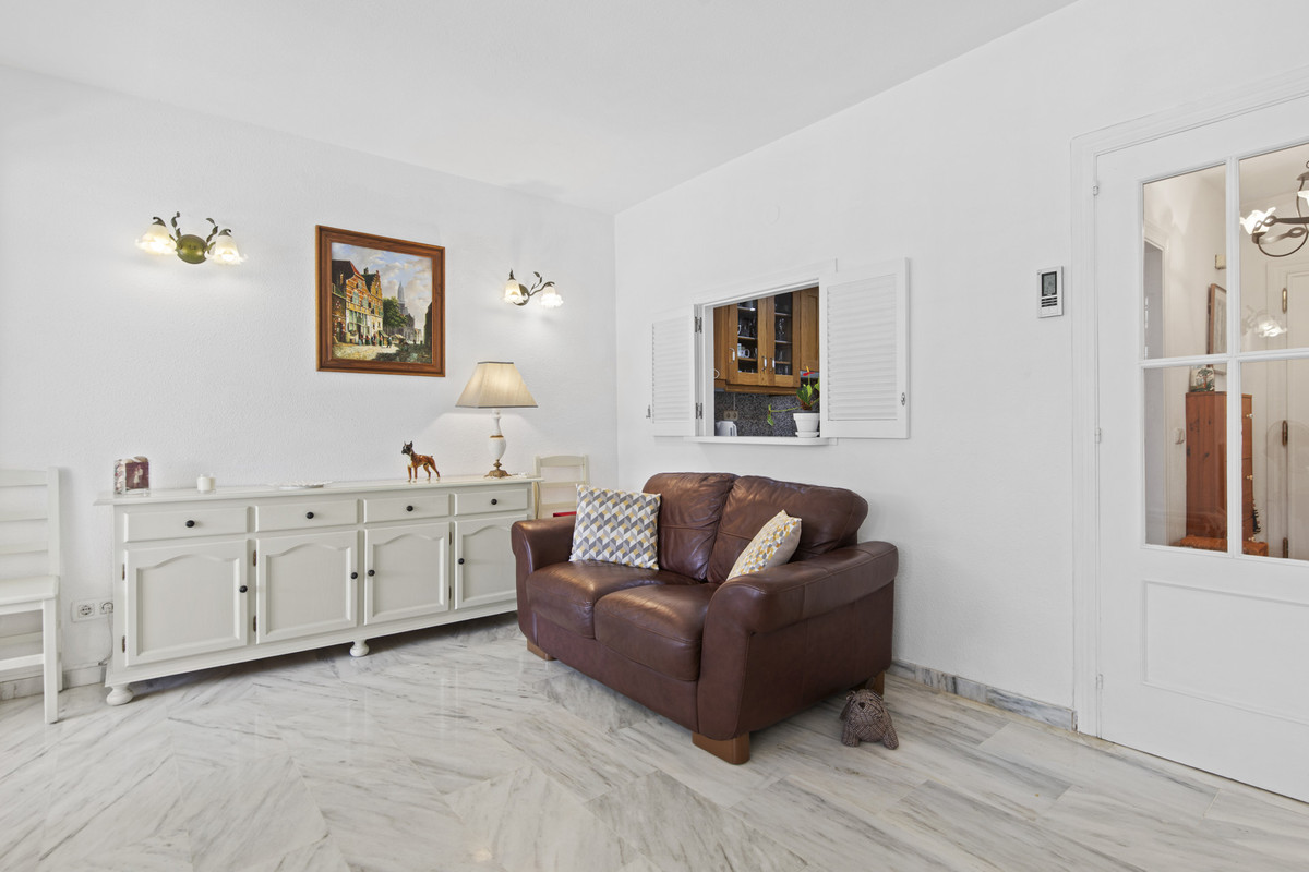 3 Bed Townhouse for sale in Estepona Costa Del Sol, Málaga, Spain