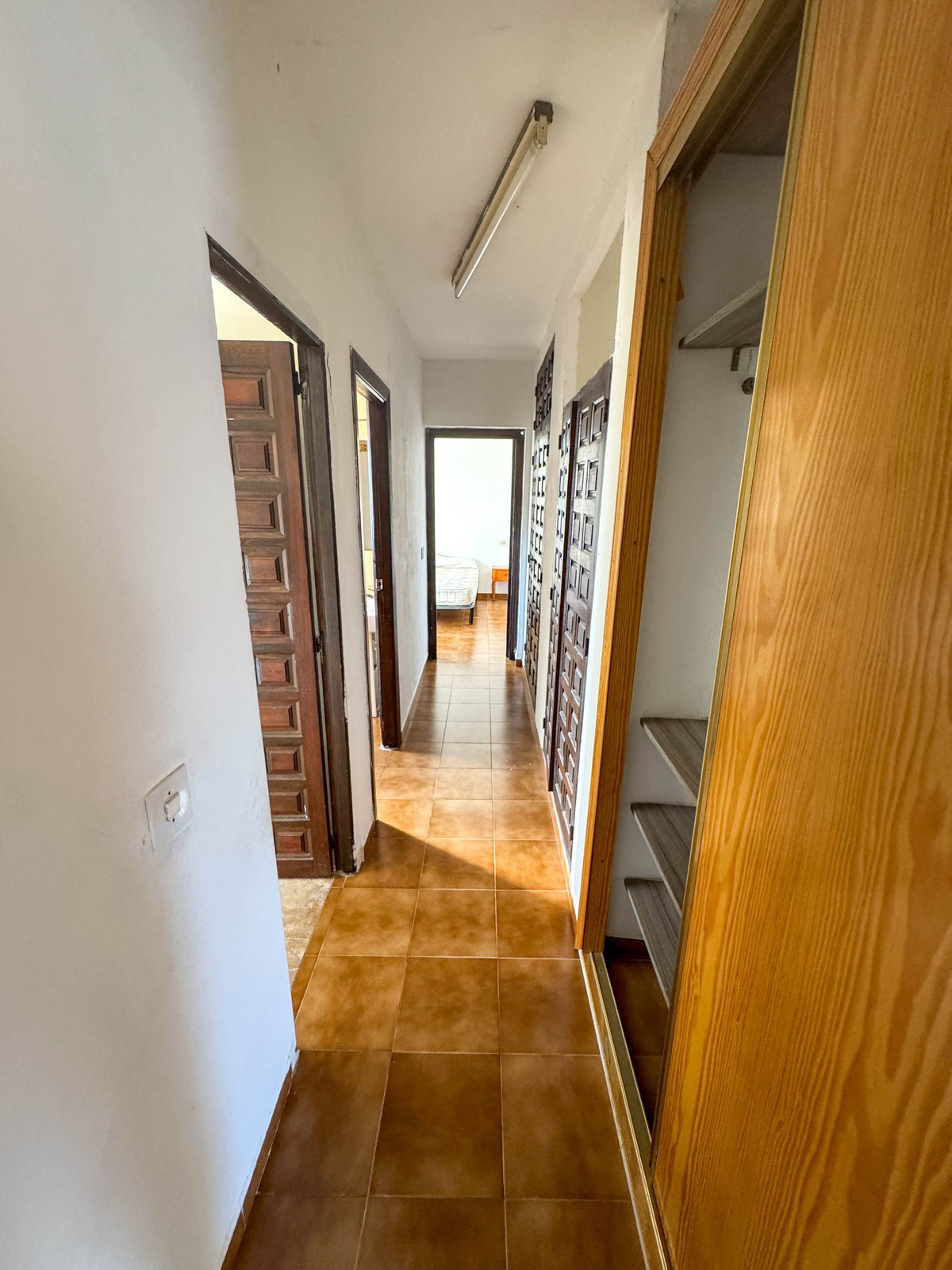 Se vende Villa - Chalet de 6 dormitorios en Costa Blanca, Alicante, España