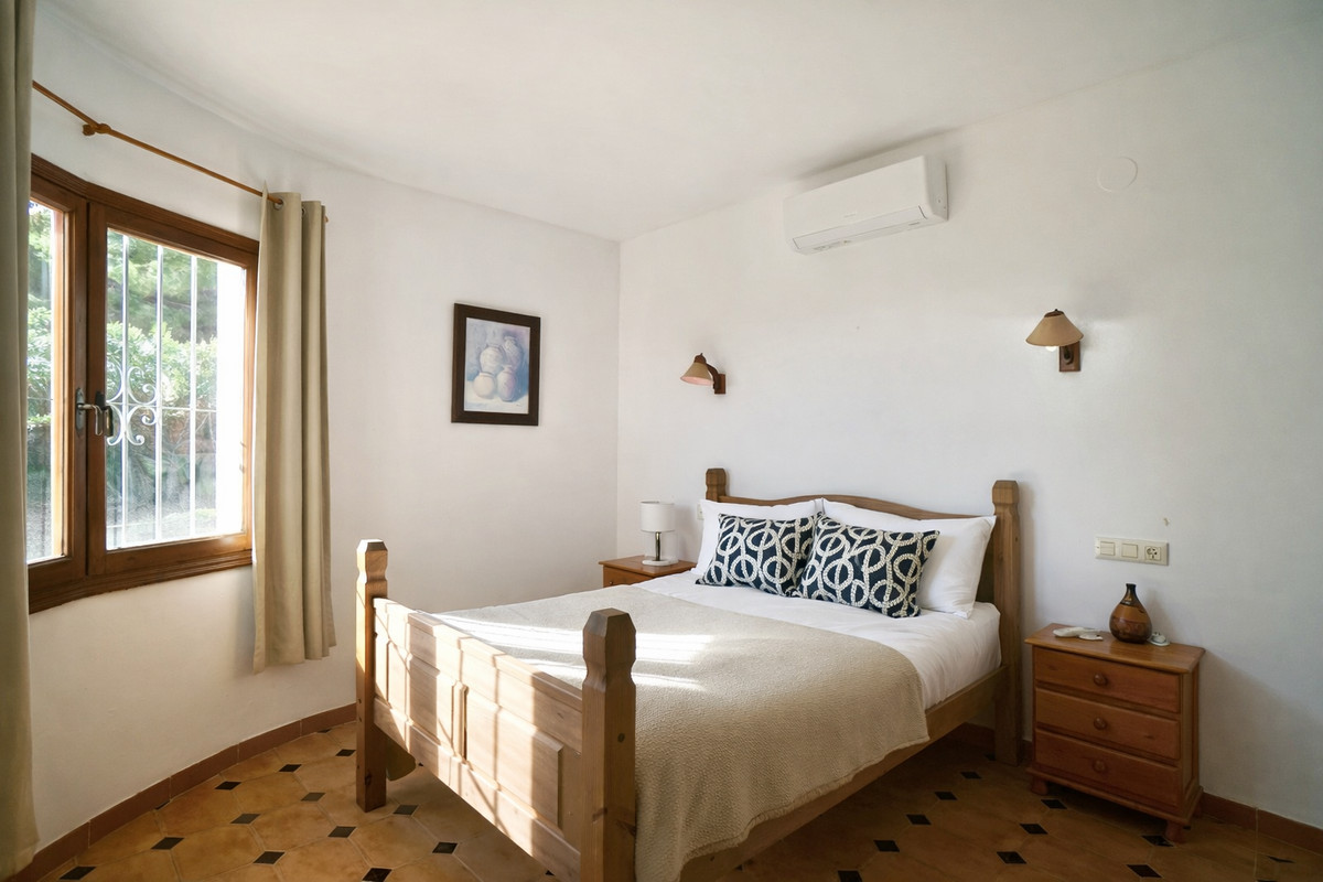 4 Bed Townhouse for sale in Moraira Costa Blanca, Alicante, Spain