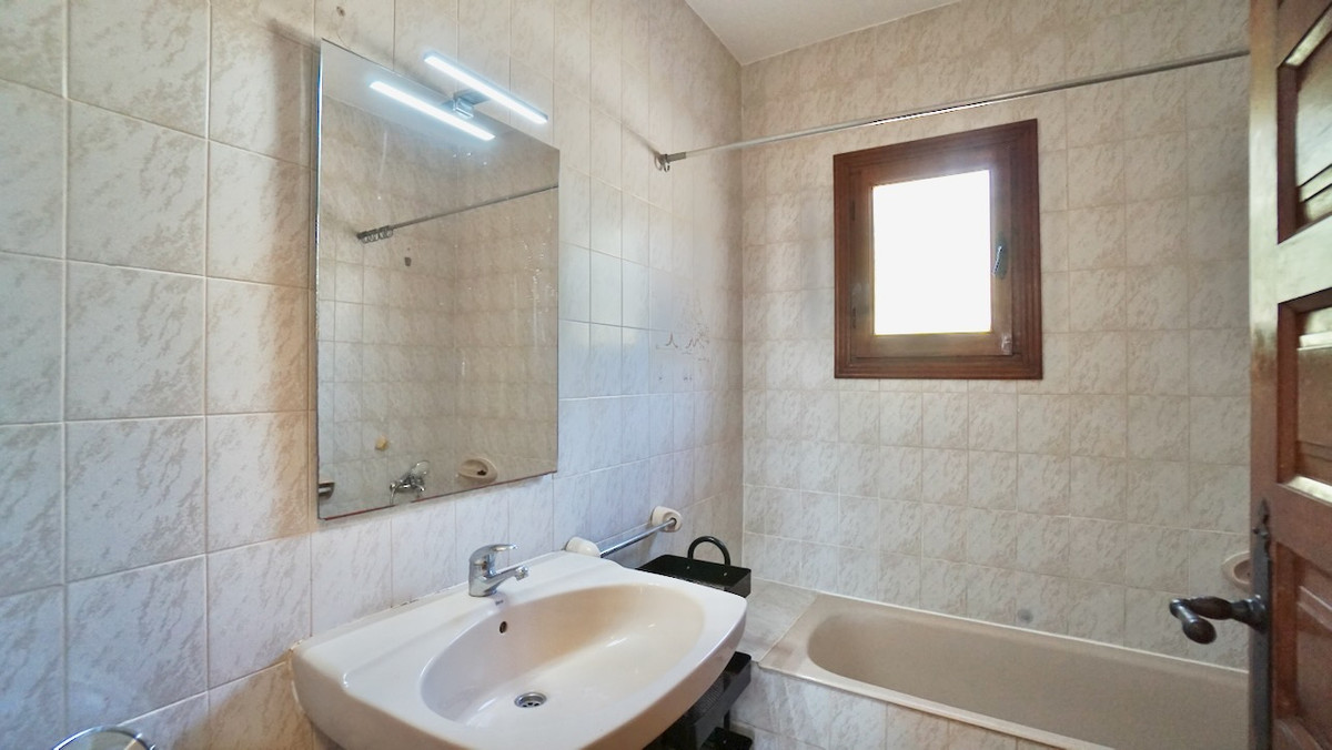 4 Bed Townhouse for sale in Moraira Costa Blanca, Alicante, Spain