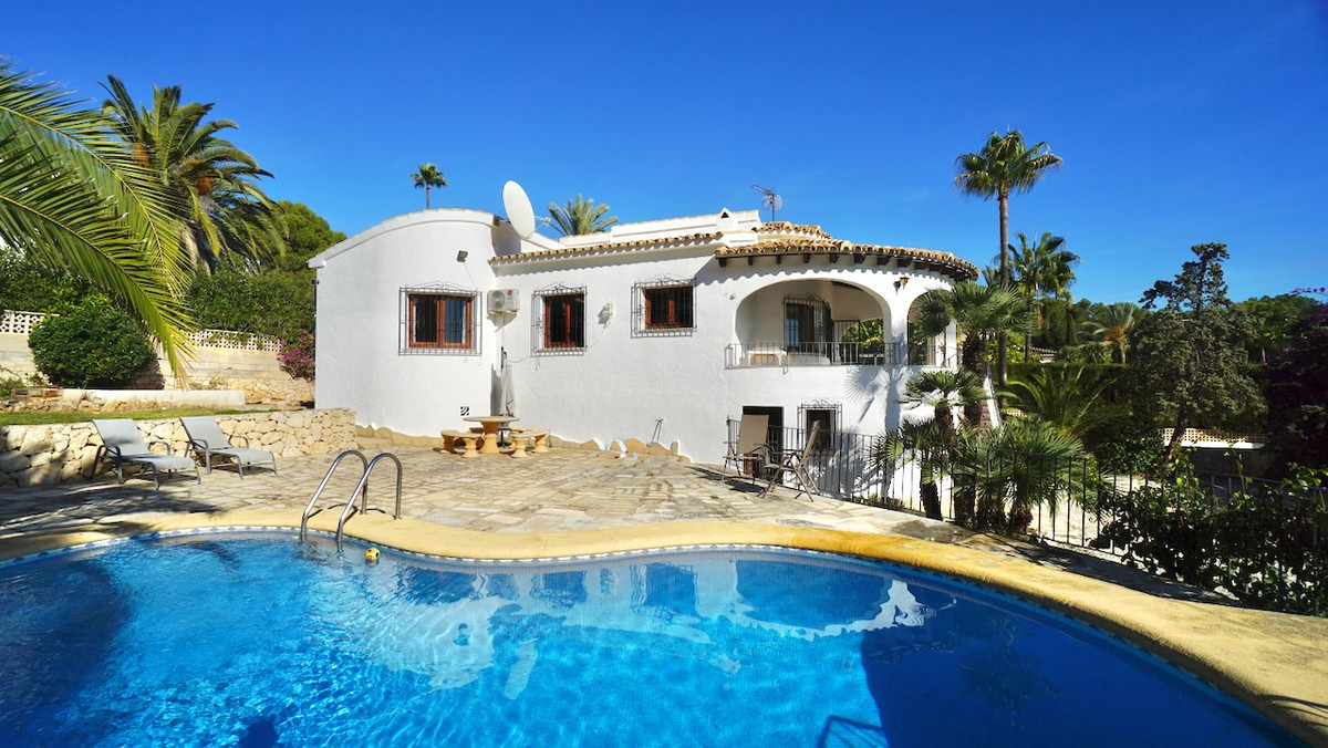 4 Bed Townhouse for sale in Moraira Costa Blanca, Alicante, Spain