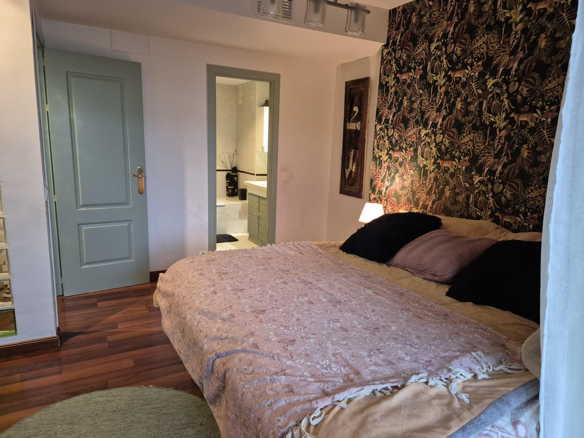 2 Bed Apartment for sale in Riviera Del Sol Costa Del Sol, Málaga, Spain