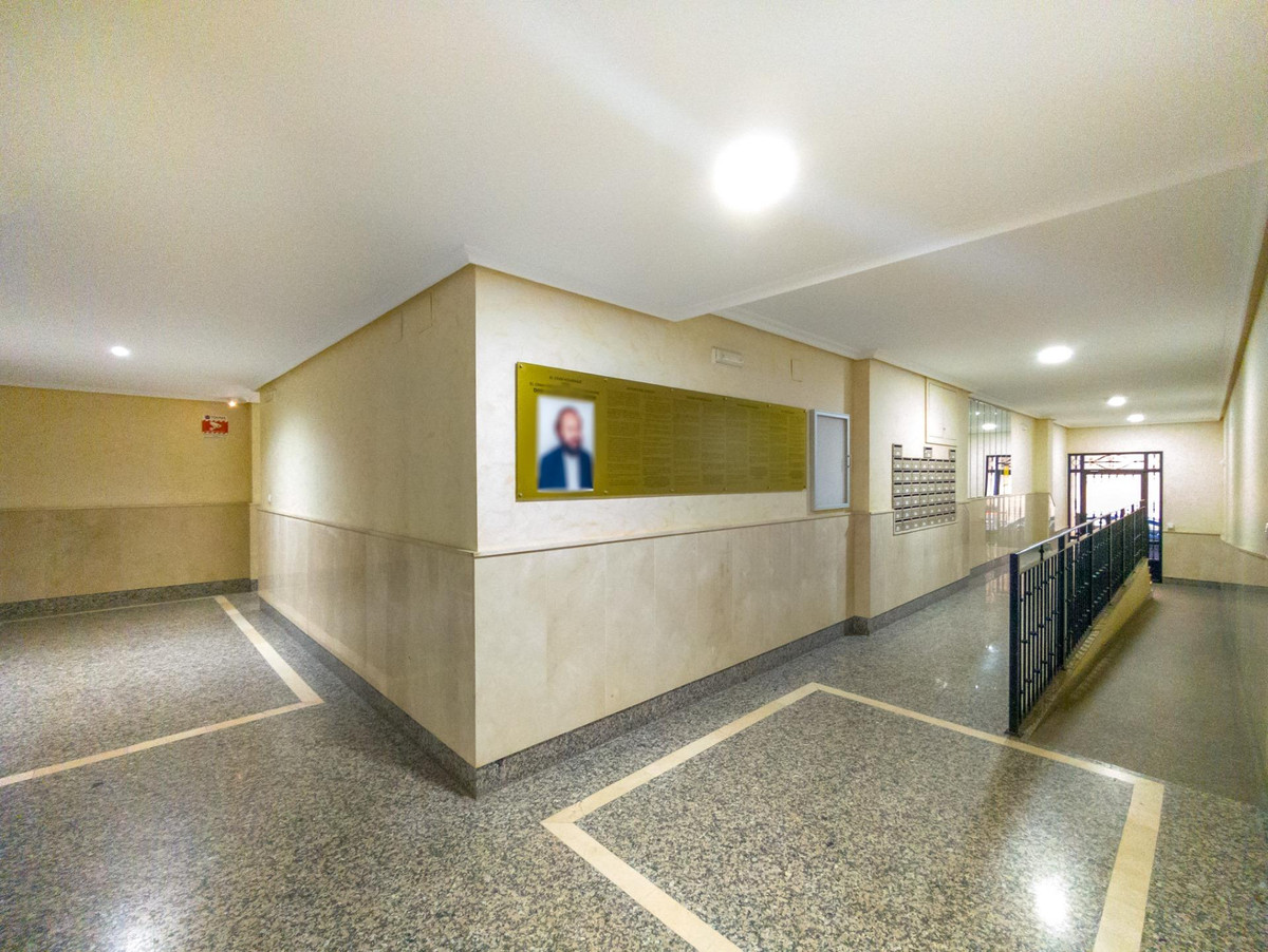 Se vende Apartamento Planta Media de 2 dormitorios en Costa Blanca, Alicante, España