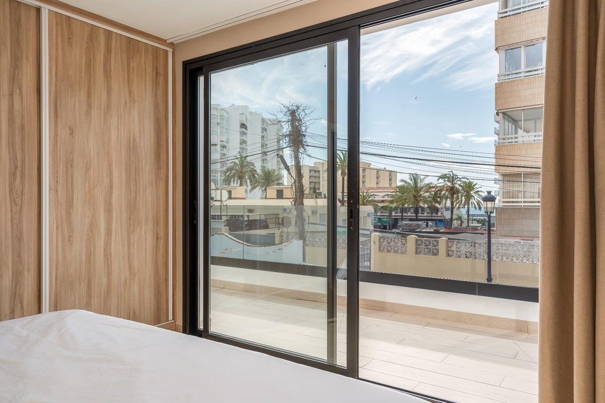 7 Bed Townhouse for sale in Benalmadena Costa Costa Del Sol, Málaga, Spain
